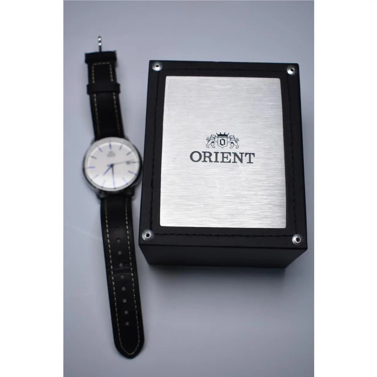 Maestro Automatic Watch White Dial Basic Date AC0E02S Made in Japan by Orient