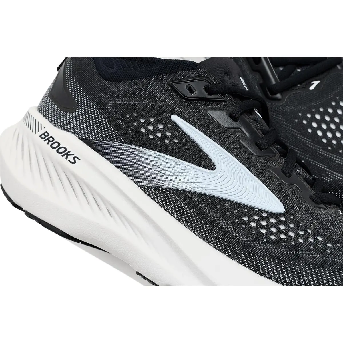 Brooks shoes - Black/Black/Ebony 25