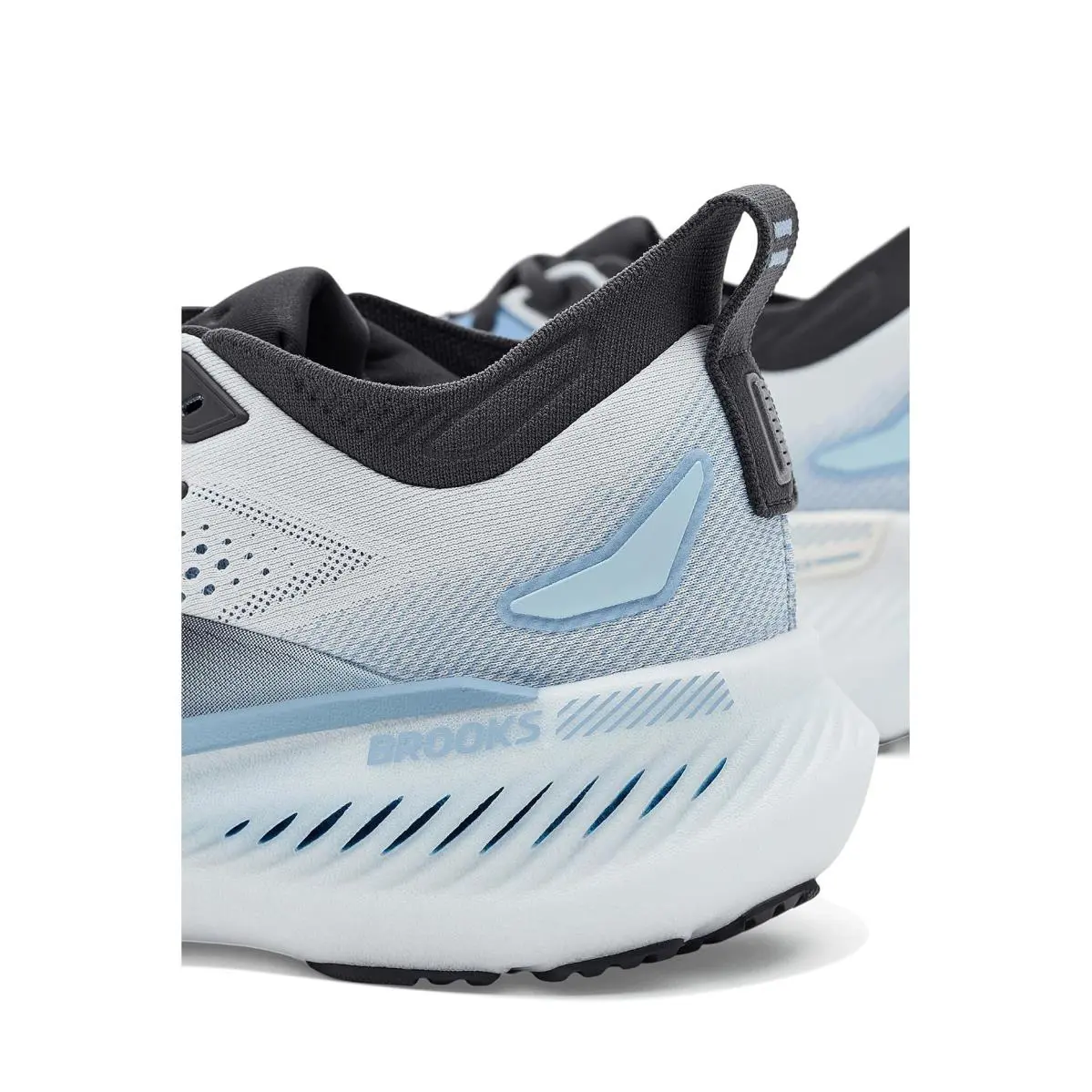 Brooks shoes - Black/Black/Ebony 53