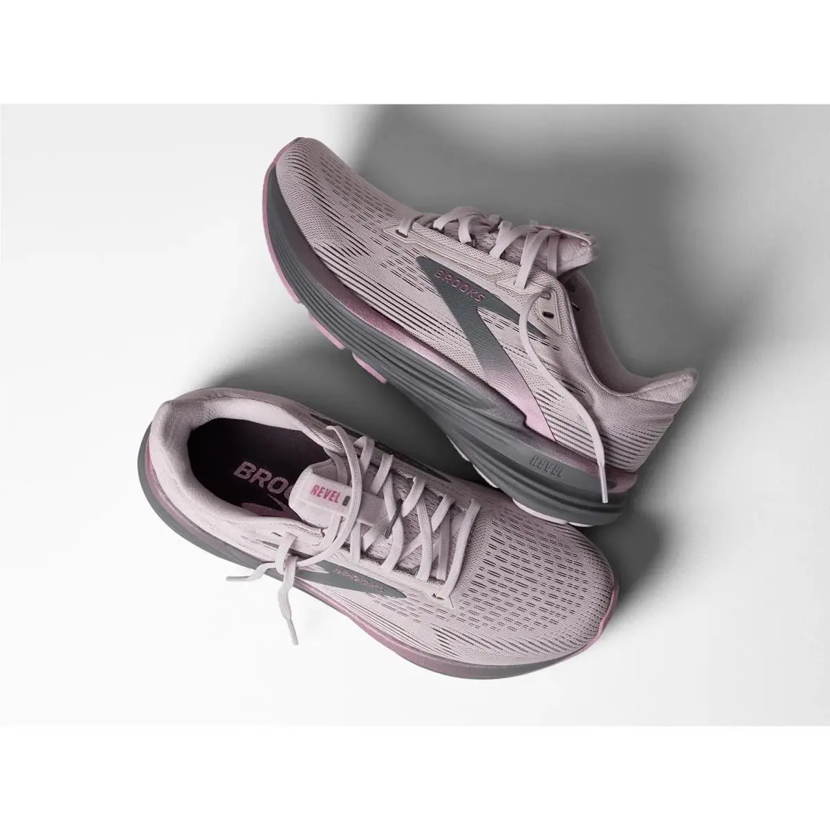 Brooks shoes - Black 26