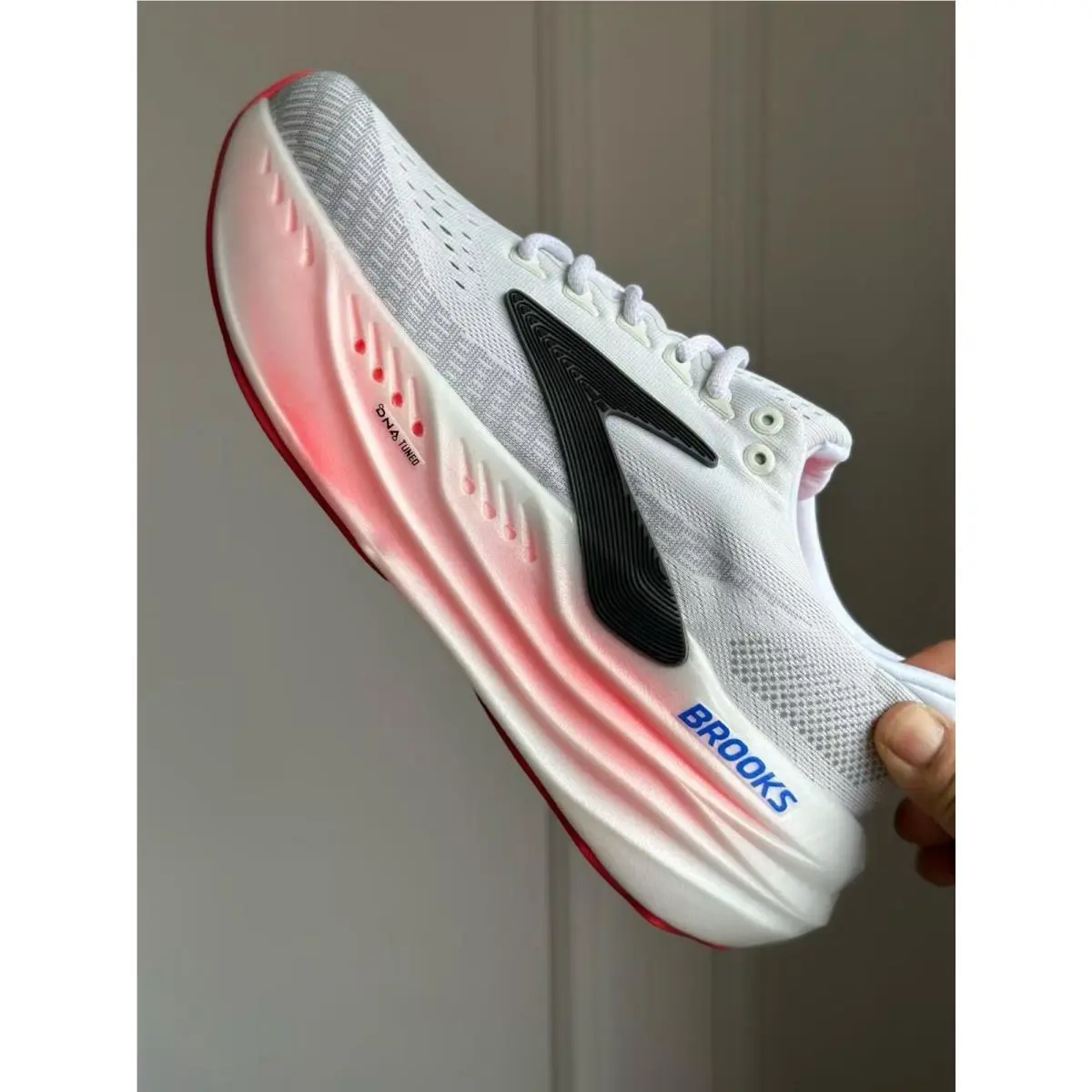 Brooks shoes - Brooks Glycerin Max - Glycerin Max - White 0