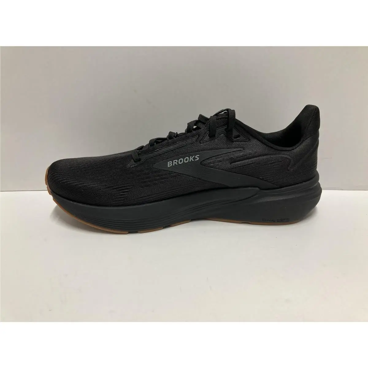 Brooks shoes - Brooks Revel 8 - Revel - 110468 1D 072 - Black (UPC: 195394683882) 1