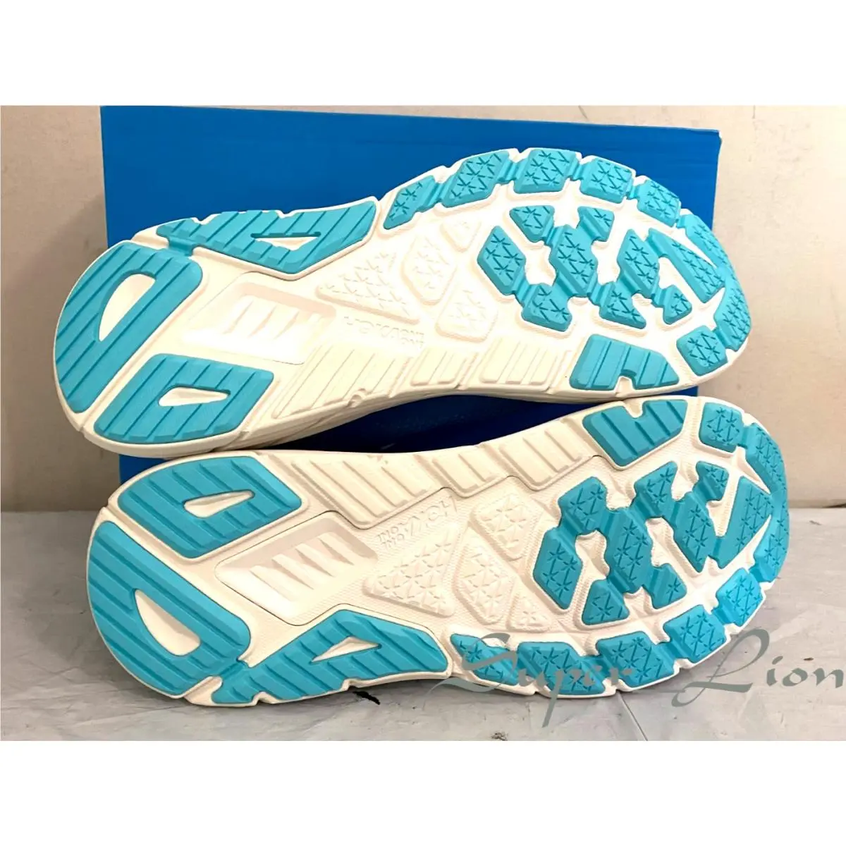 Hoka shoes - Hoka One Onbe Arahi 7 - HokaBlue/Frost 22