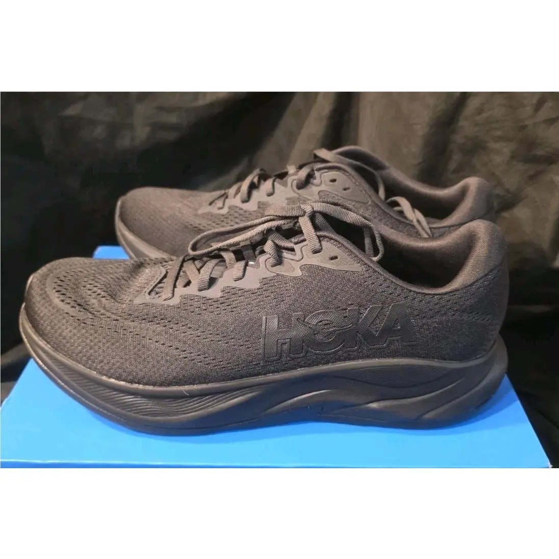 Hoka shoes - HOKA Rincon 4 - Rincon - 1155132-BBLC - Black 1