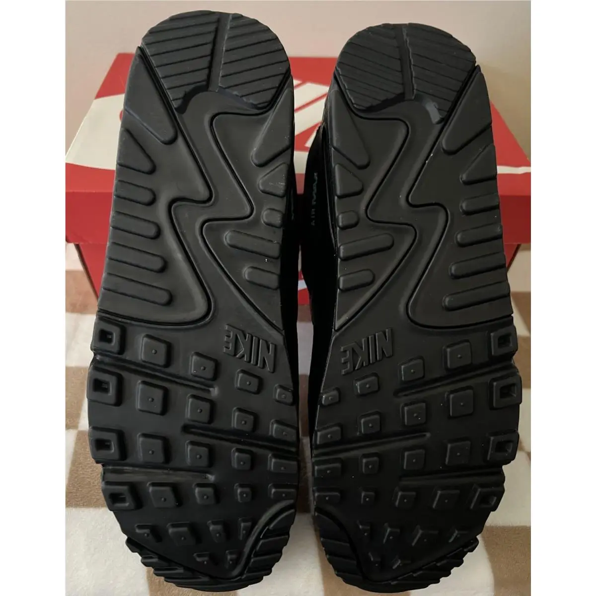 Nike shoes - Nike Air Max 90 - Air Max - HV6224-001 - Black/Anthracite/Aurora Green 12