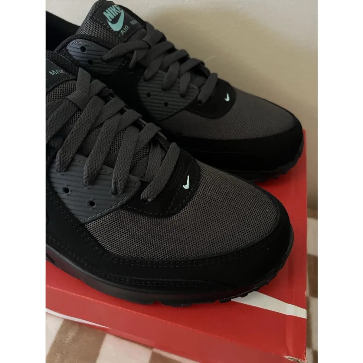 Nike shoes - Nike Air Max 90 - Air Max - HV6224-001 - Black/Anthracite/Aurora Green 4
