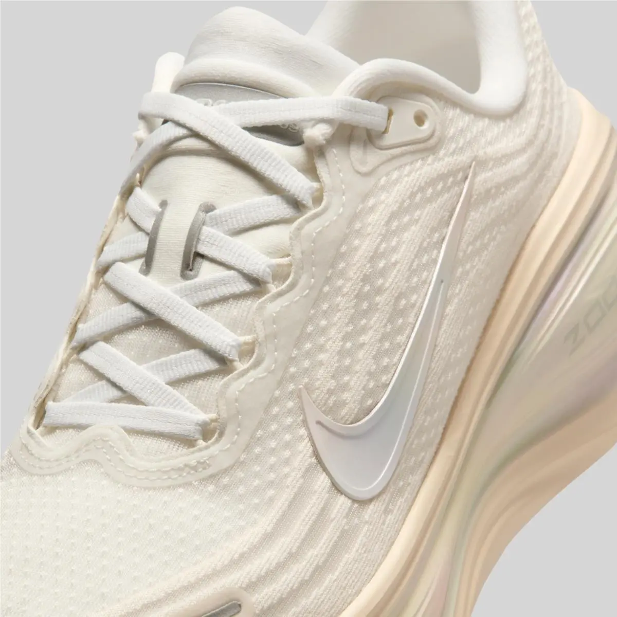 Nike shoes - Nike Vomero Plus - Vomero Plus - IO9916-100 - Ivory 5