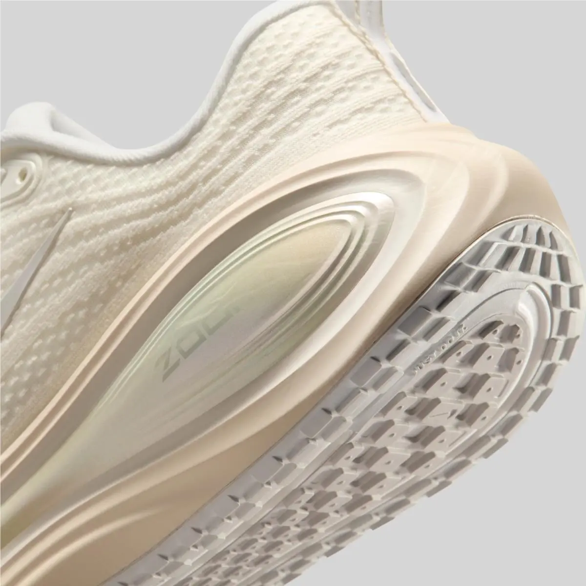 Nike shoes - Nike Vomero Plus - Vomero Plus - IO9916-100 - Ivory 6