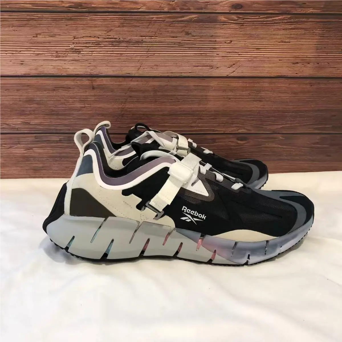Reebok shoes - Reebok Zig Kinetica - Zig Kinetica - Black 4