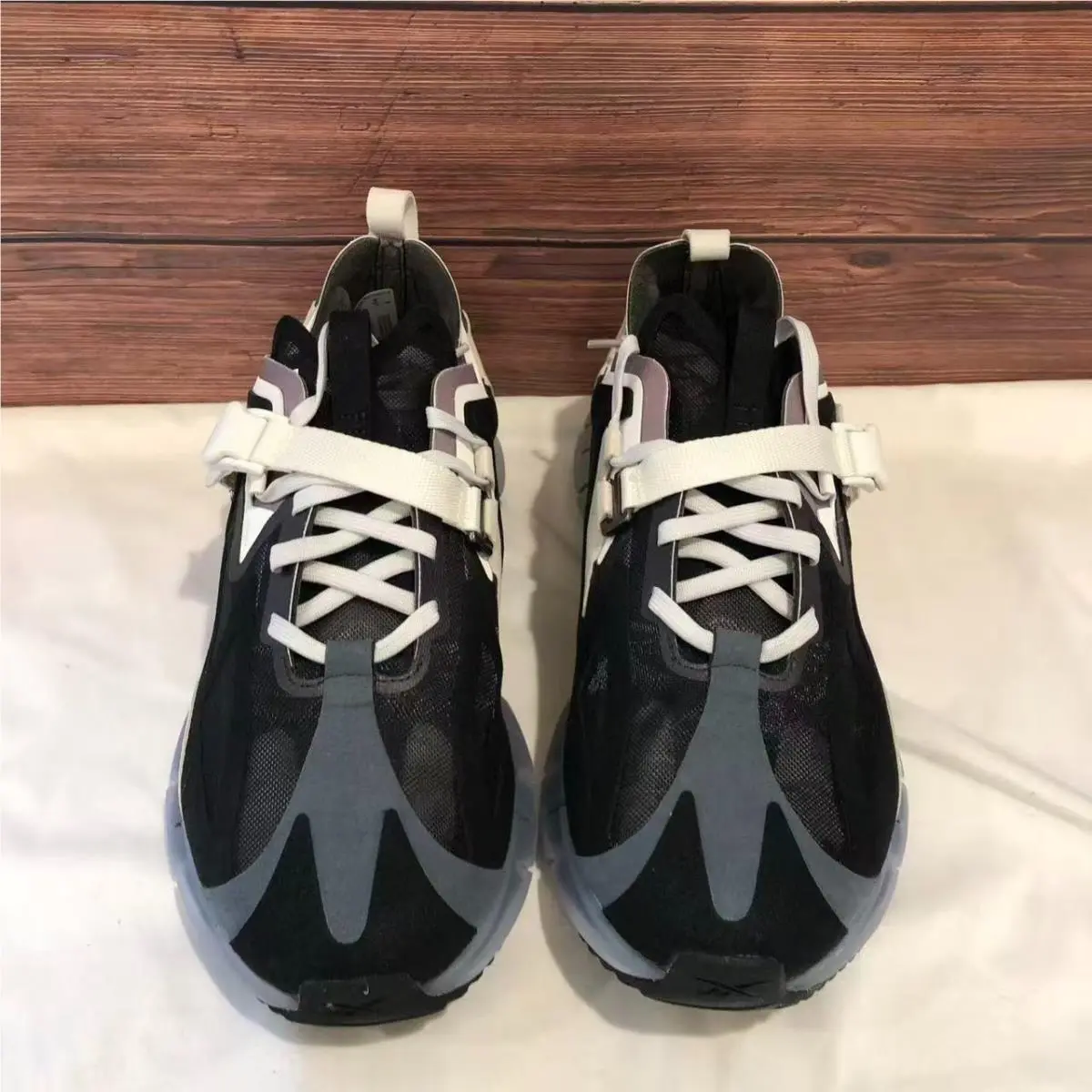 Reebok shoes - Reebok Zig Kinetica - Zig Kinetica - Black 20
