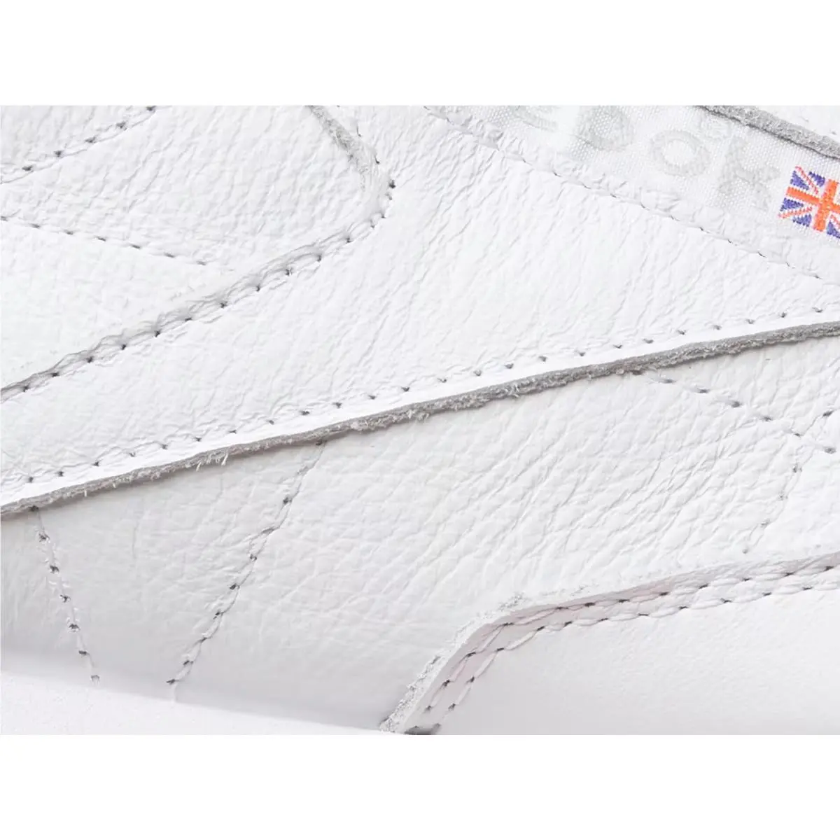 Reebok shoes - White 16