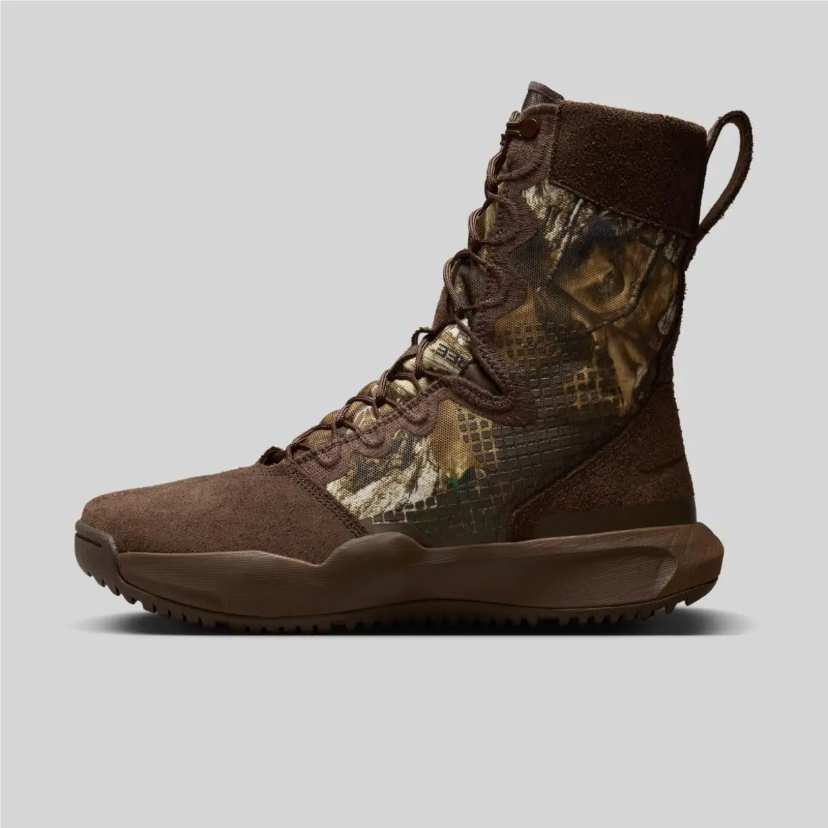 Nike shoes - Nike SFB 6