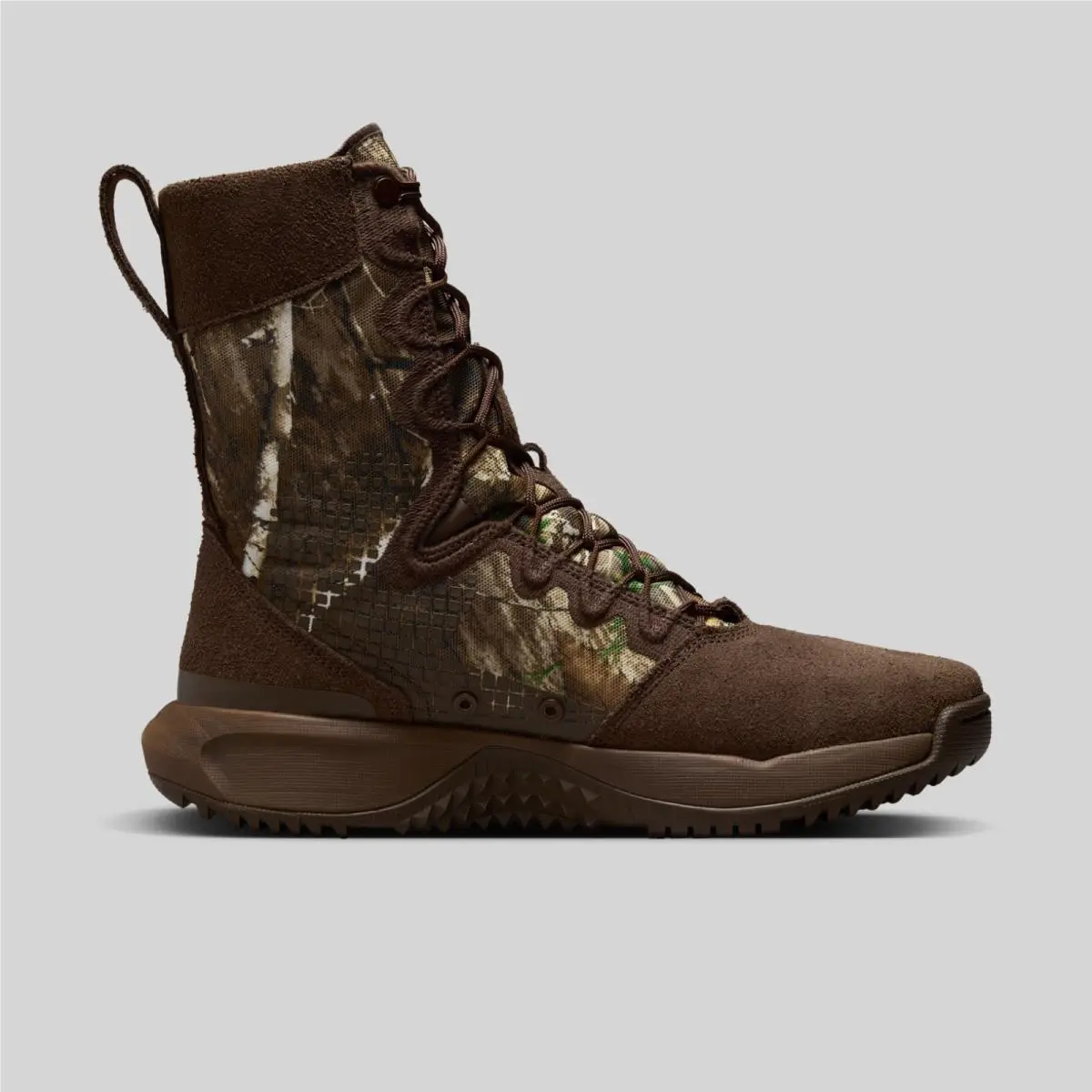 Nike shoes - Nike SFB 6