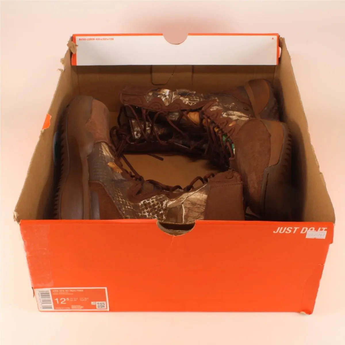Nike shoes - Nike SFB 6