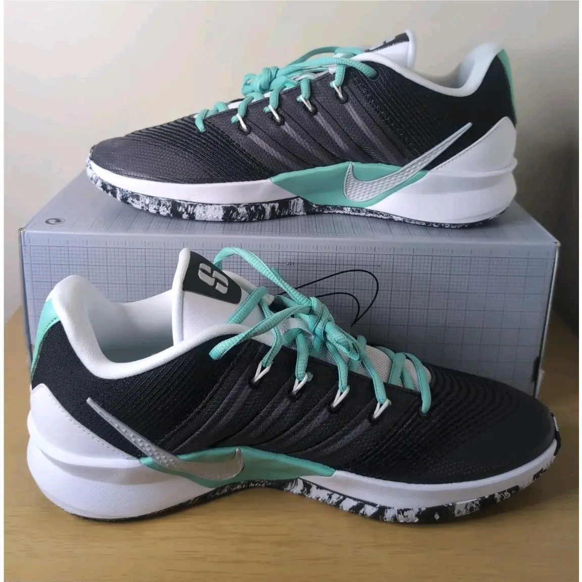Sabrina 3 Basketball Shoes Mint/white/black Women’s Sz 12 No Lid HF2881-303 by Nike