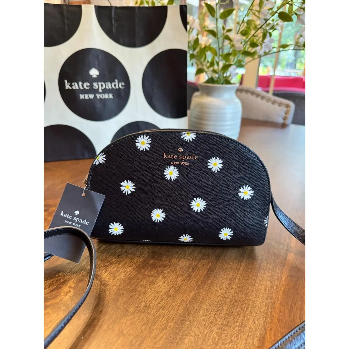 Kate Spade Perry Daisy Blooms Printed Floral Dome Crossbody Bag KA684 - Exterior: Black