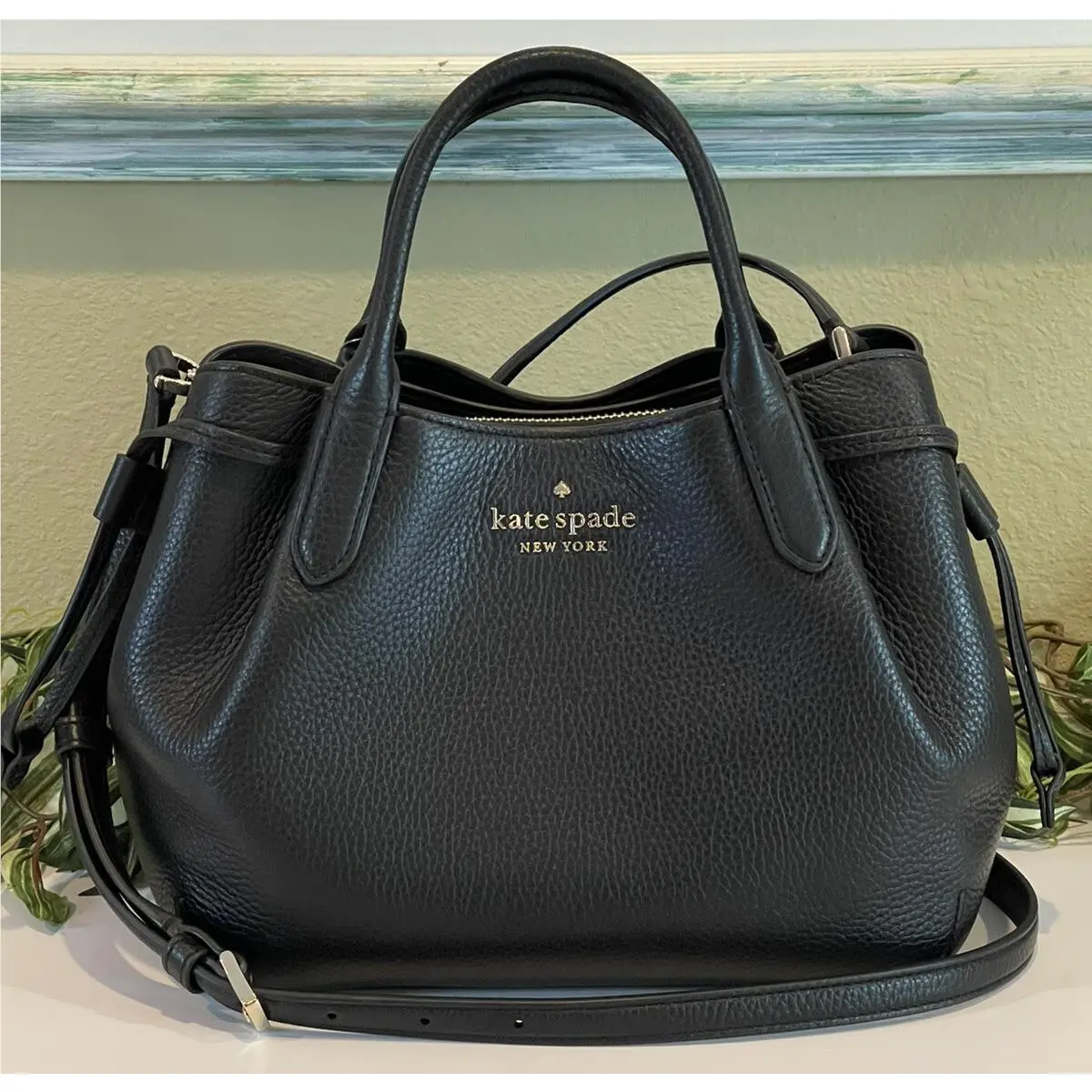Dumpling Small Satchel Shoulder Crossbody Bag Tote Black Leather Gold by Kate Spade