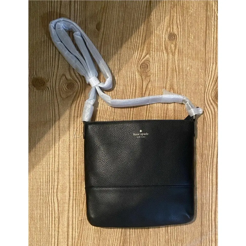 New York Black Pebbled Leather Crossbody Bag Gold Logo Nwot by Kate Spade