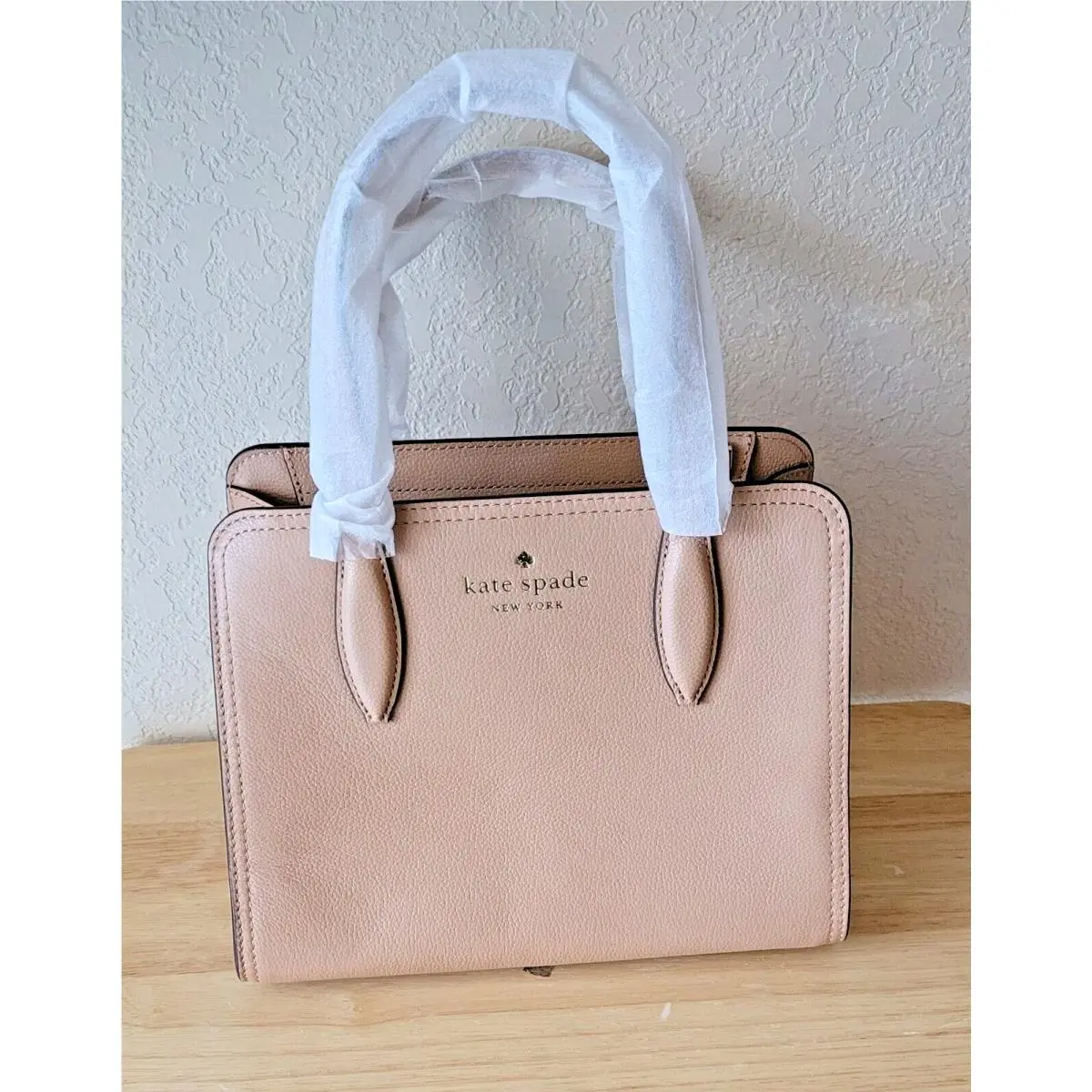 New w/ Tag  New York Small Top Zip Pebbled Leather Light Fawn Sachel by Kate Spade