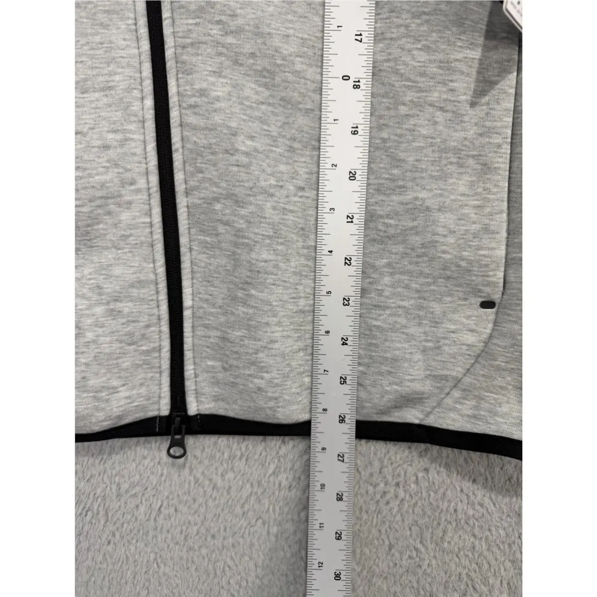 Nike clothing - 05L4086N9J-J35 05L4-086N - 05L4086N9J-J35 05L4-086N - Heather Gray 7
