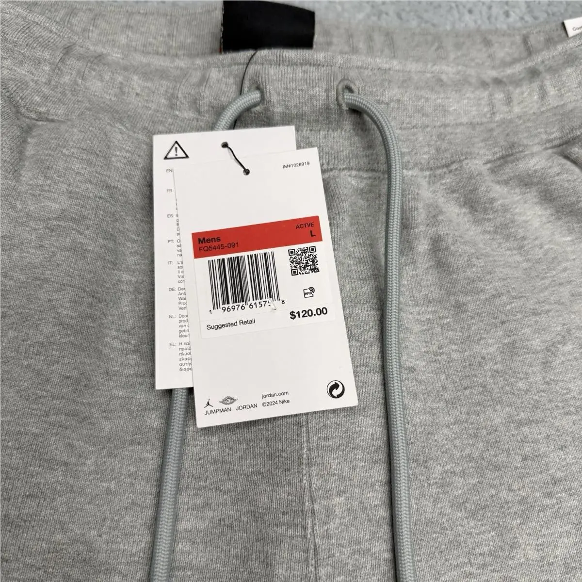 Nike clothing - FQ5445-091 - FQ5445091 - Gray 2
