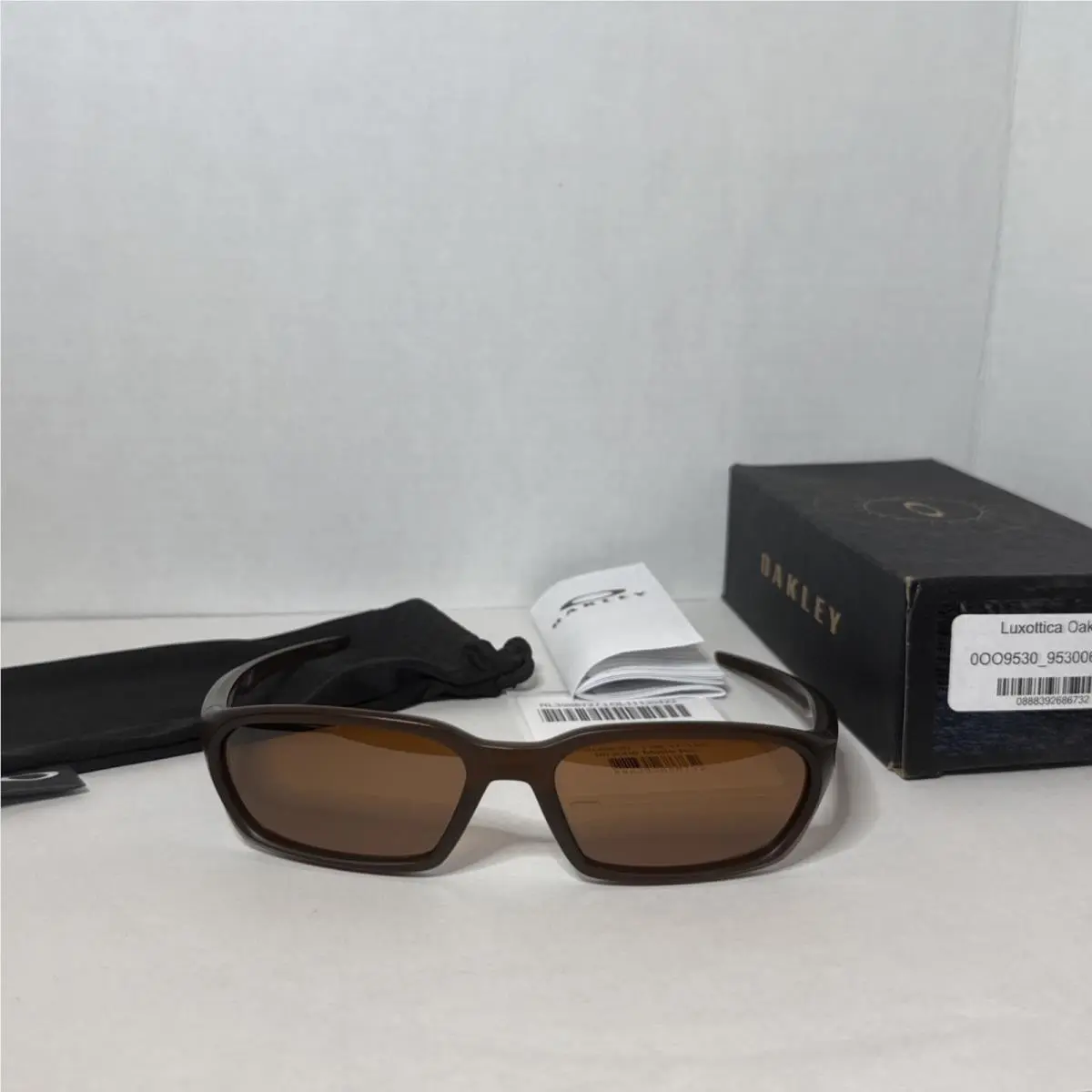 Terraforma Matte Rootbeer Prizm Tungsten Polarized High Bridge 58 17 140 by Oakley