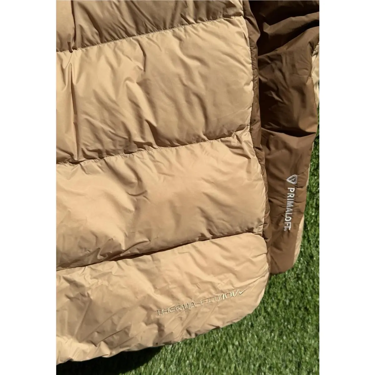 Nike clothing - Lunar Lake PrimaLoft® Therma-FIT ADV Loose Hooded Jacket - FV8909-297 - Parachute Beige 8