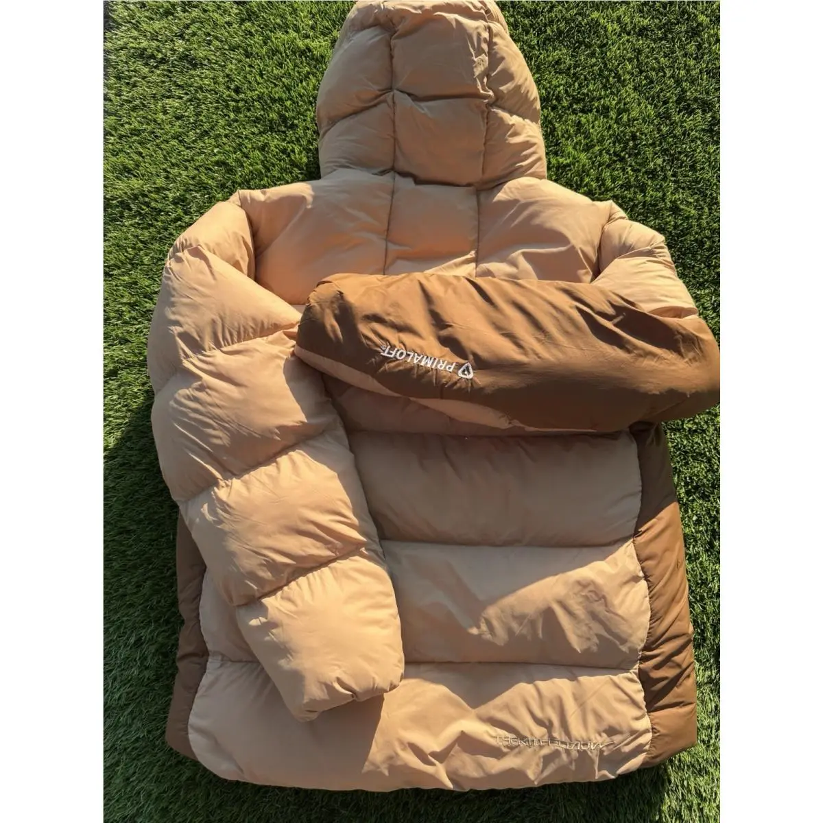 Nike clothing - Lunar Lake PrimaLoft® Therma-FIT ADV Loose Hooded Jacket - FV8909-297 - Parachute Beige 13