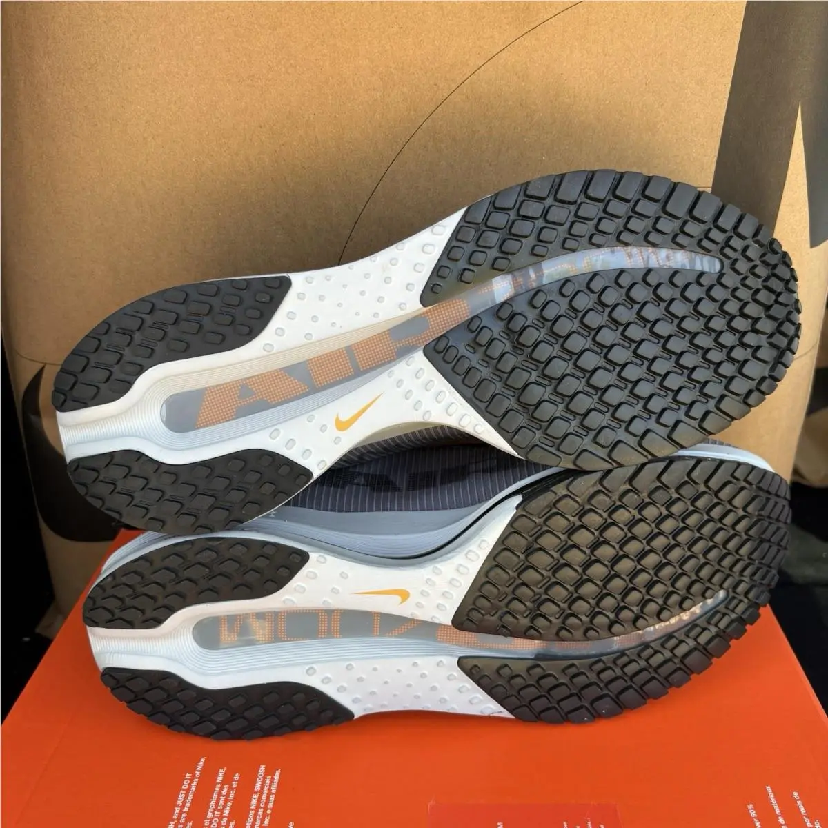Nike shoes - Nike Pegasus Premium - Pegasus Premium - HQ2592-014 - Gray (UPC: 198488756110) 5