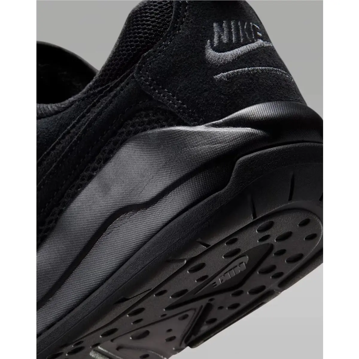 Nike shoes - Jordan CMFT Era - CMFT Era - HJ6777-060 - Black/Red 11