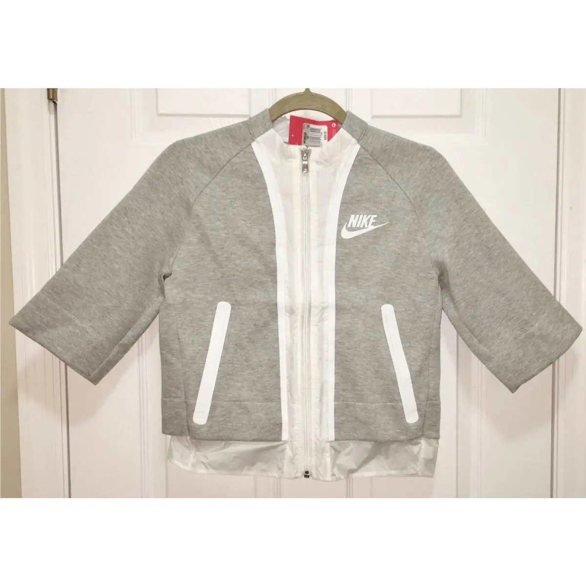 Nike clothing - NIKE Tech Fleece Cropped Splatter - 803012 - Gray 6