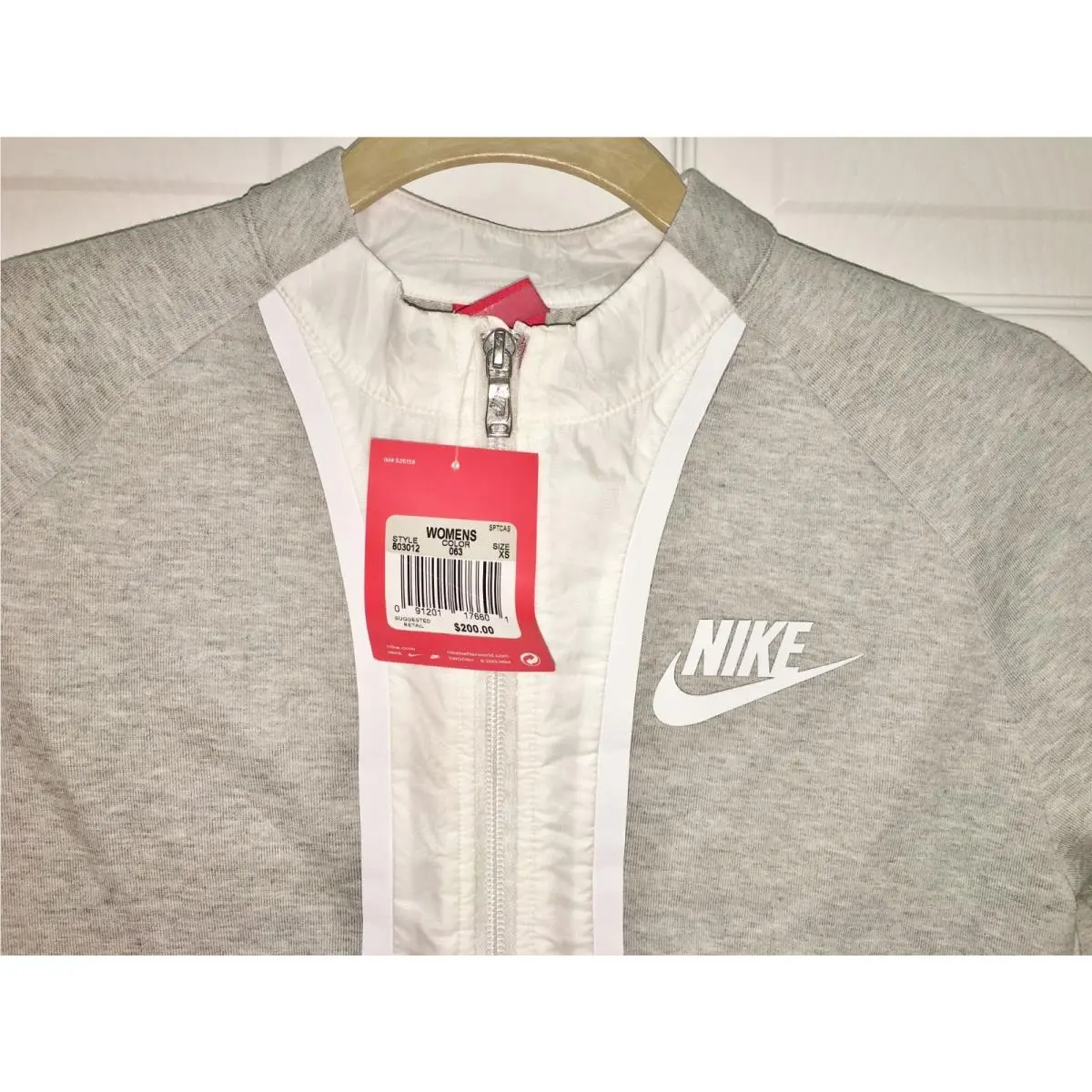 Nike clothing - NIKE Tech Fleece Cropped Splatter - 803012 - Gray 12