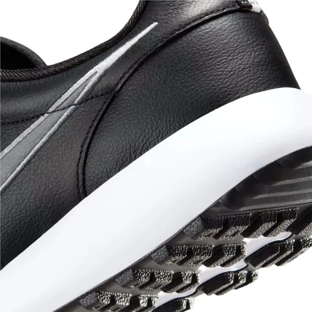 Nike shoes - Nike Roshe G - Roshe - Black, Maufacturer: Black/White/Smoke Grey 6