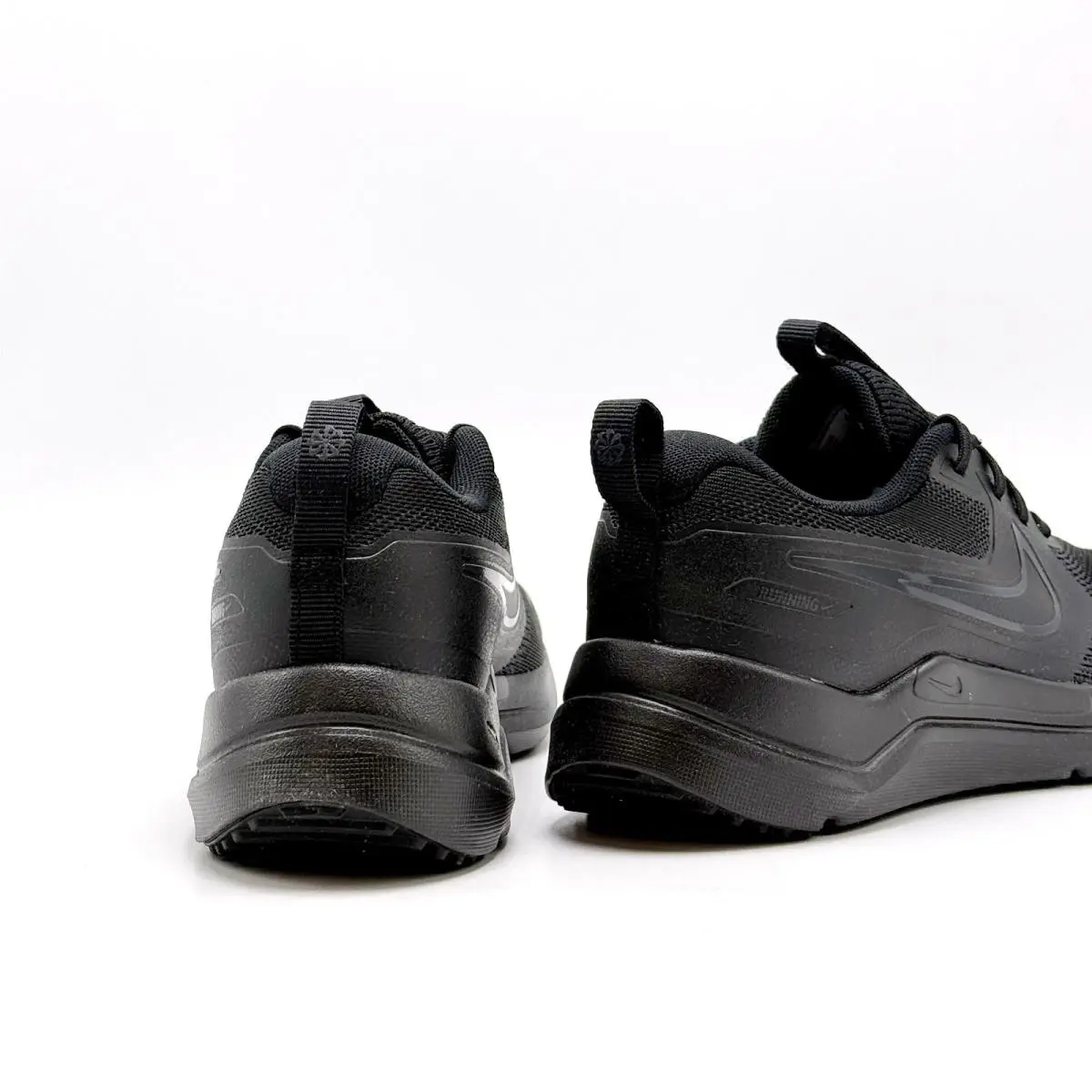 Nike shoes - Black 8