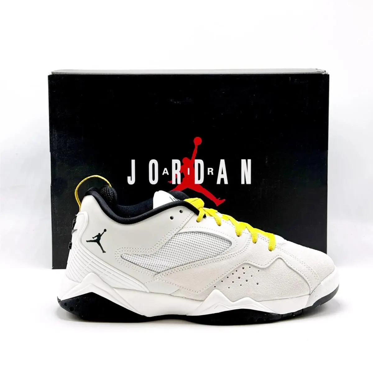 Nike shoes - MVP92 - hq3950-107 - Summit White/Vivid Sulfur/Black 13