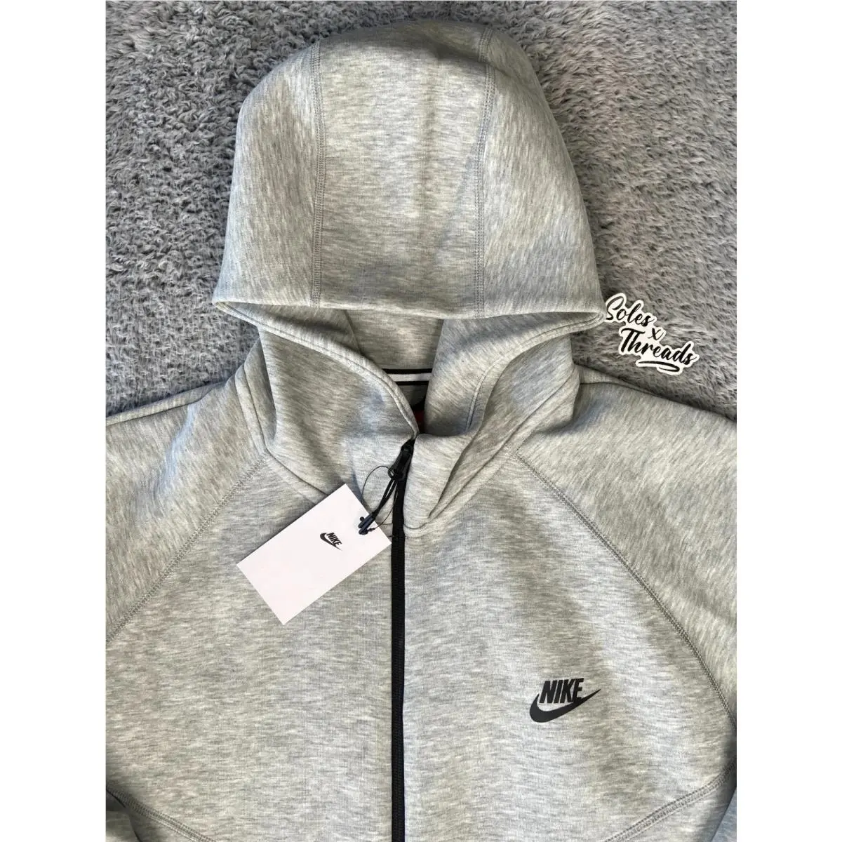 Nike clothing - Gray 2