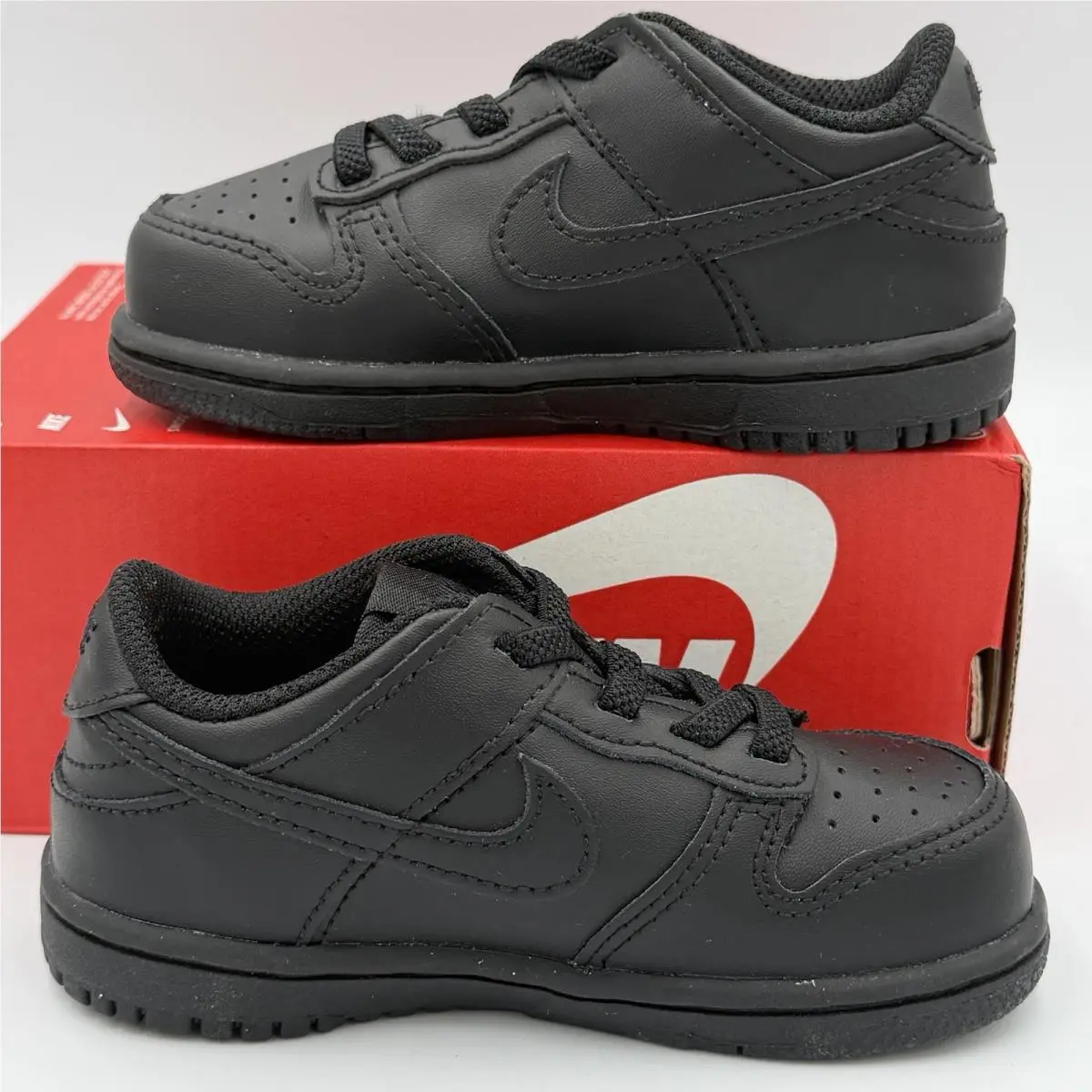 Nike shoes - NIKE DUNK LOW - DUNK LOW - Black 4