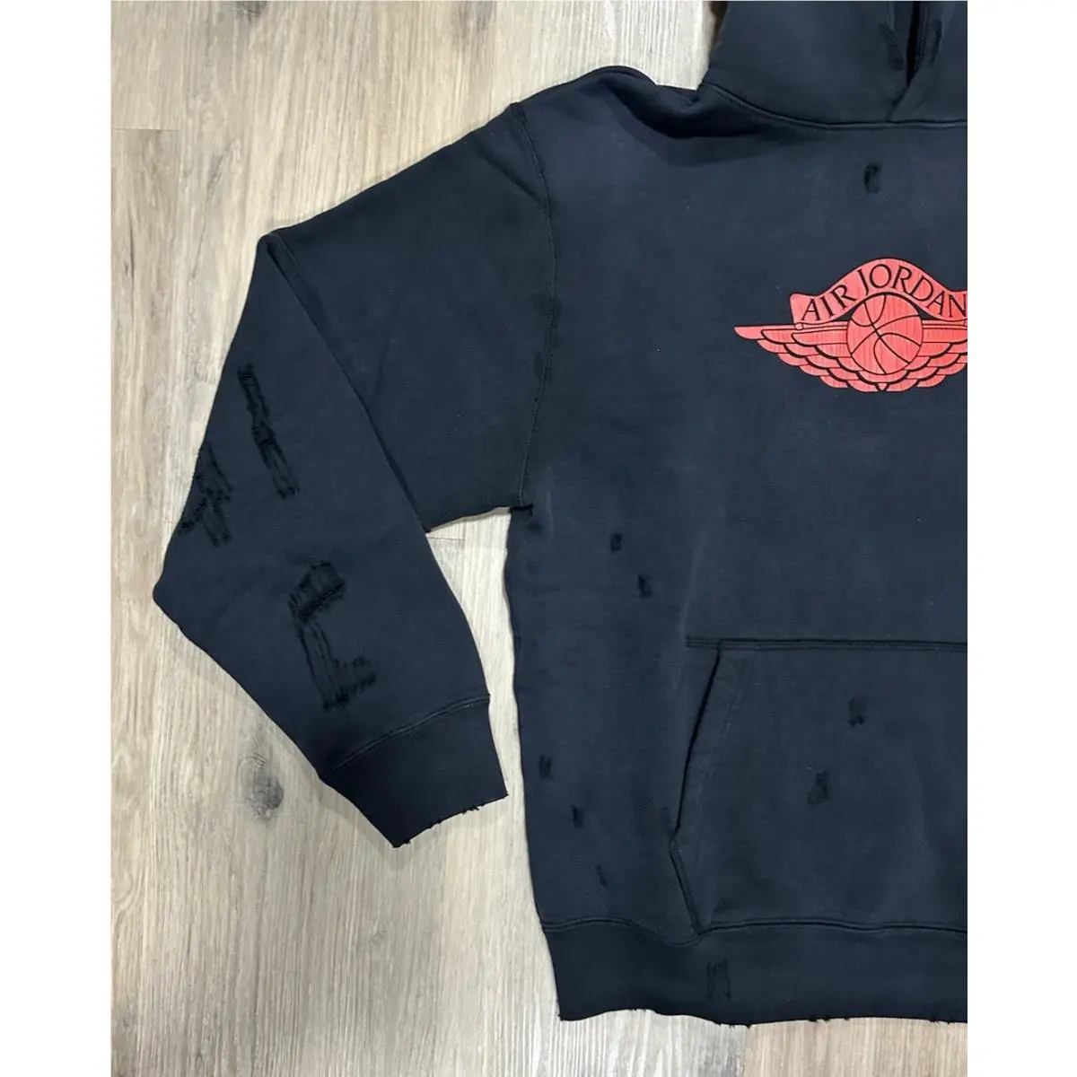Nike clothing - Black / Red (UPC: 197862149814) 3