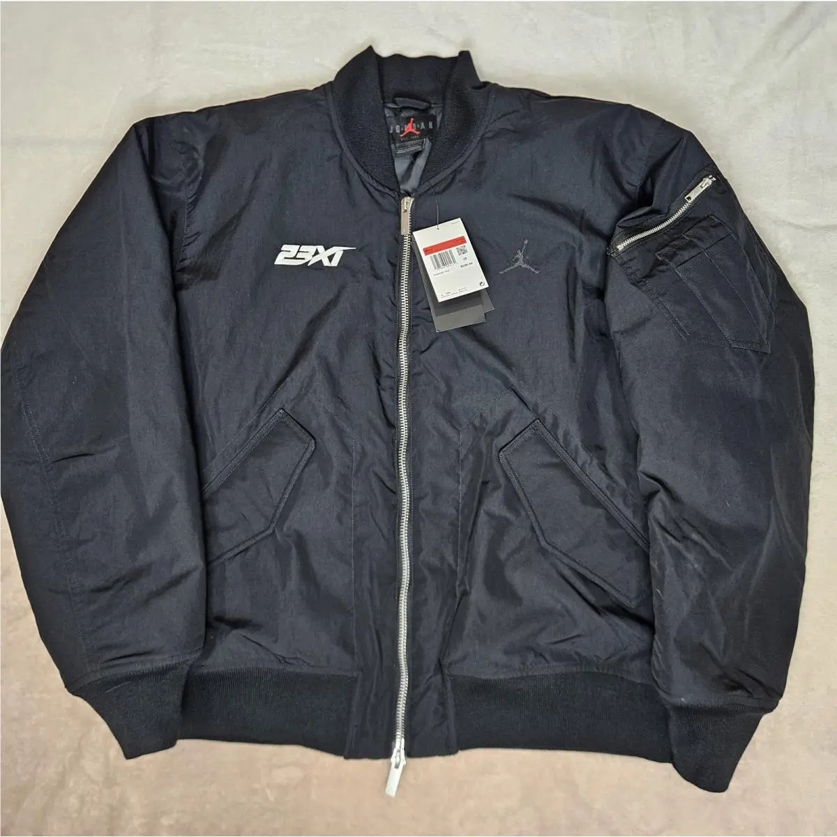 Jordan Essentials Renegade Black Men`s Bomber Jacket Sz L 23XI Embroidery by Nike