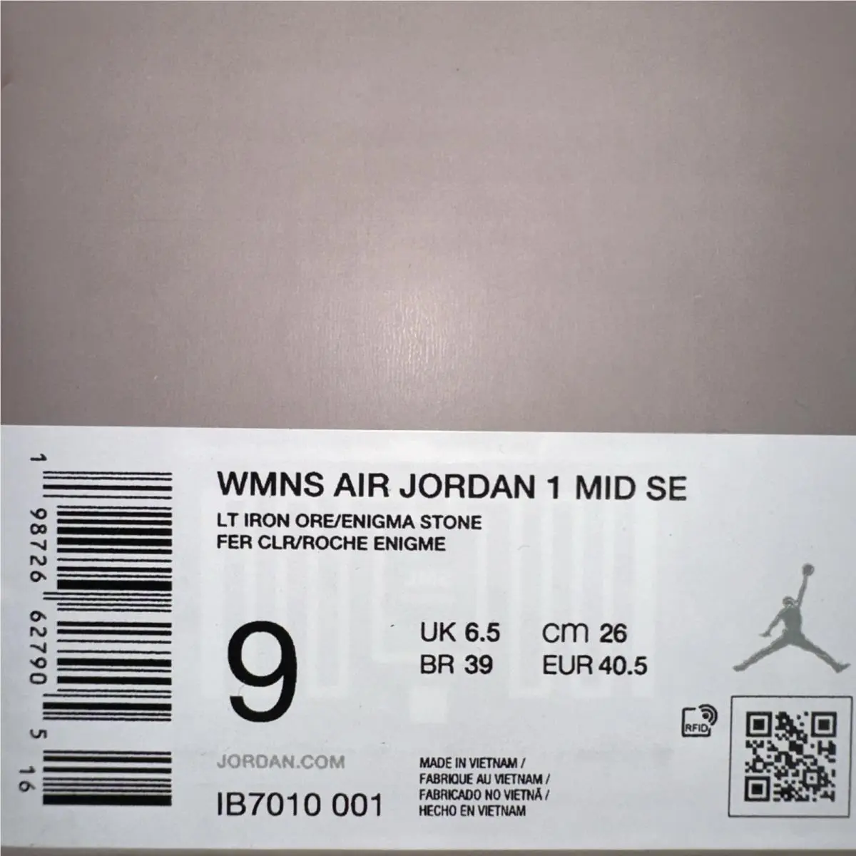 Nike shoes - Air Jordan 1 Mid SE - IB7010 001 - Gray 4