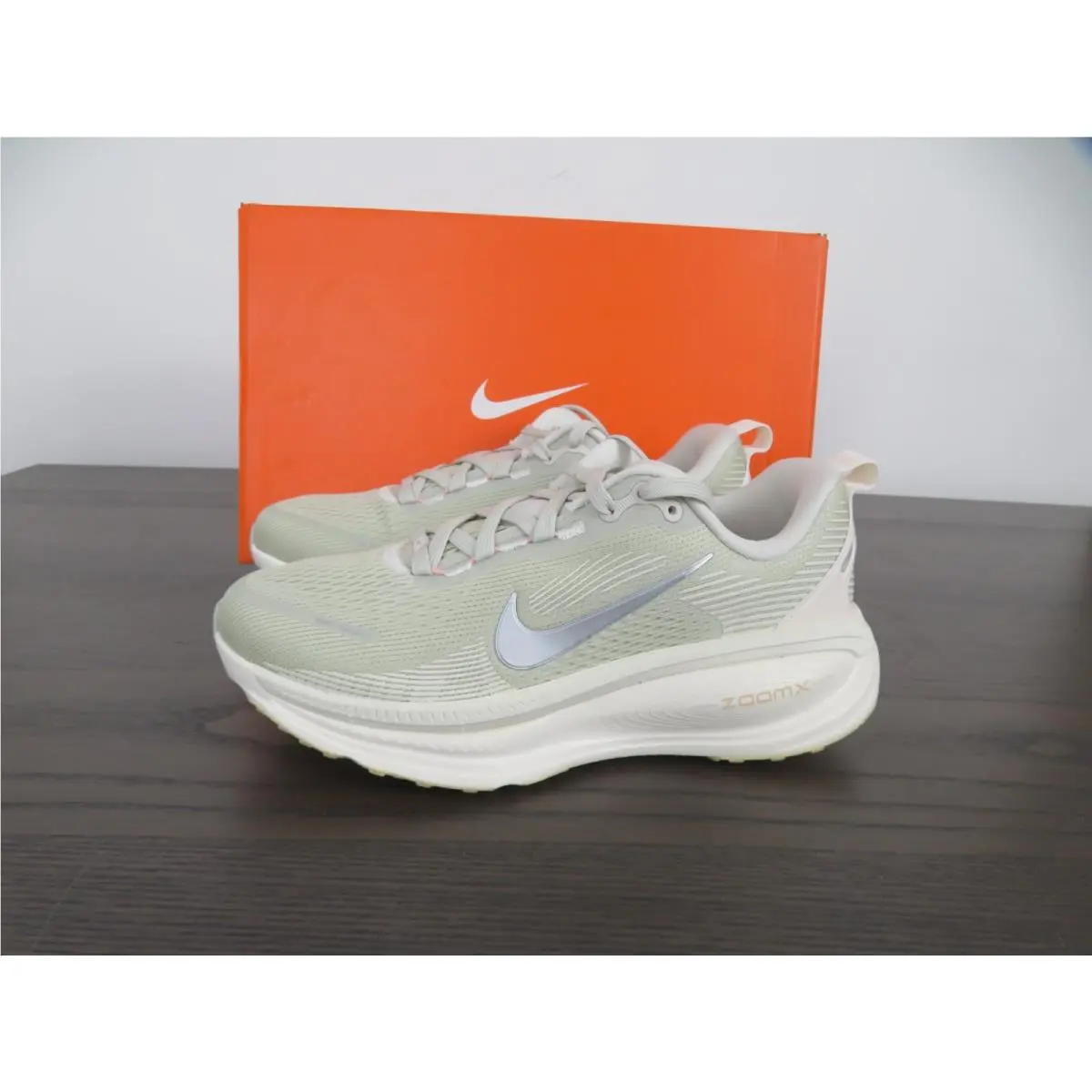 Nike shoes - Nike Vomero 18 - Vomero - Gray 2