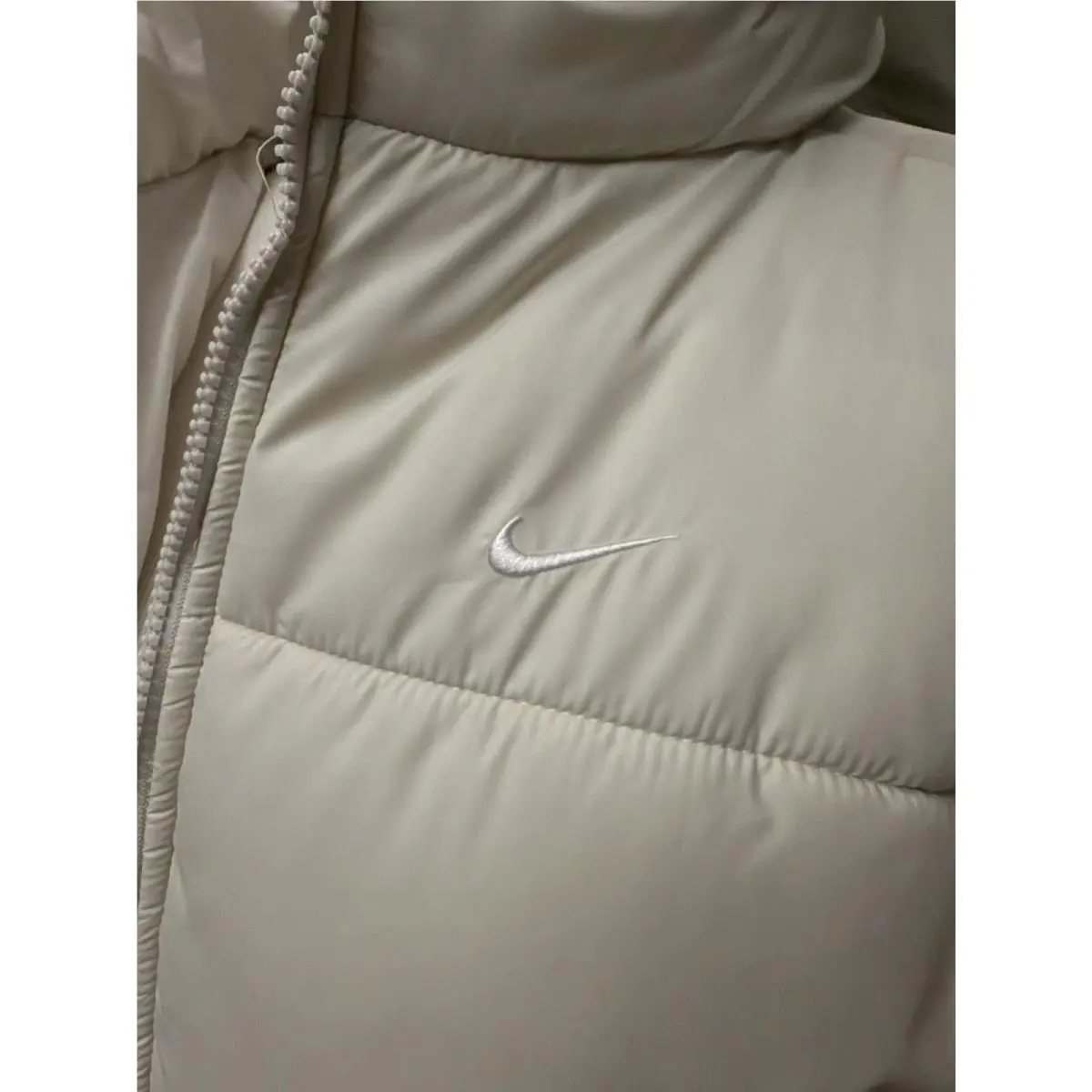Nike clothing - HV4912072 - HV4912072 - Light Bone/White (UPC: 0198482128302) 2