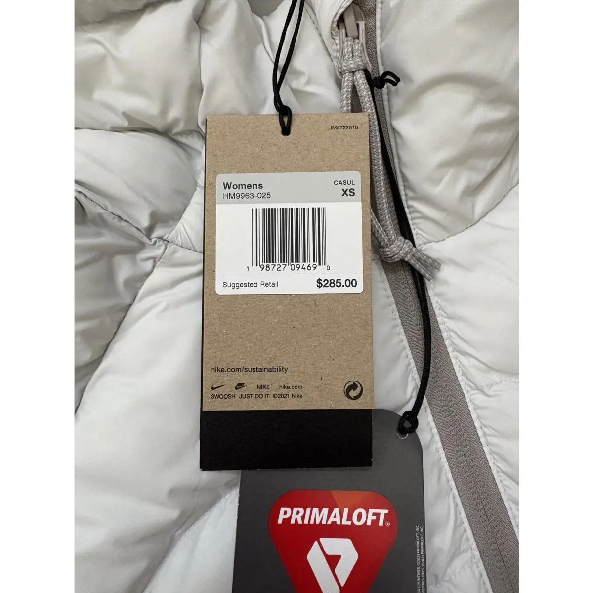 Nike clothing - Gray (UPC: 0198727094690) 2