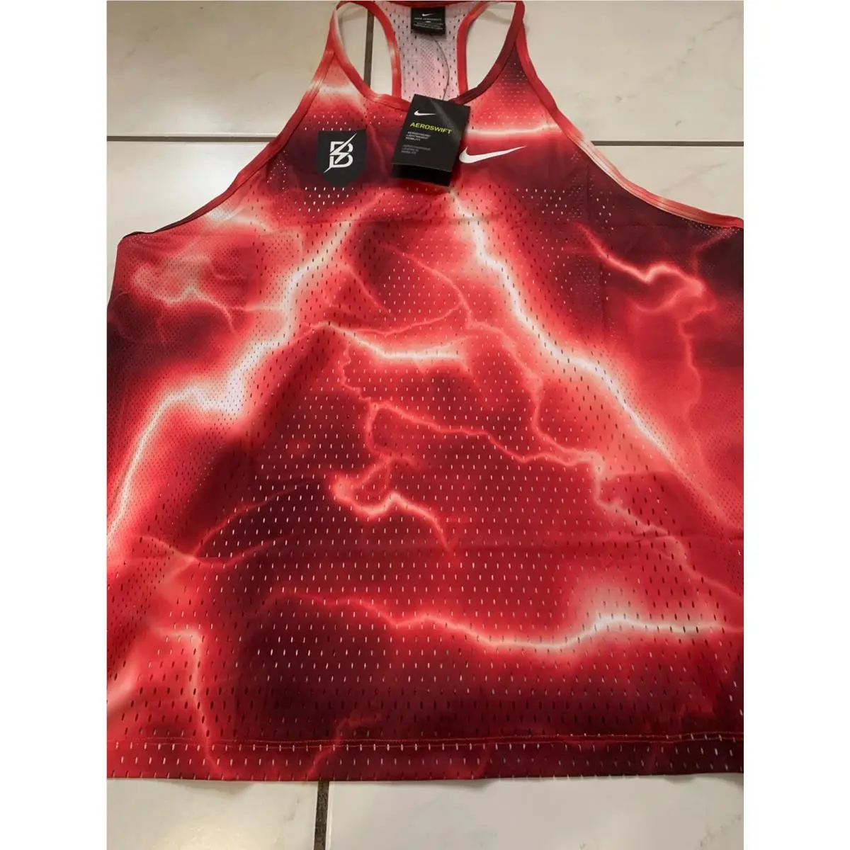 Nike clothing - Multicolor (UPC: 0193656433497) 0