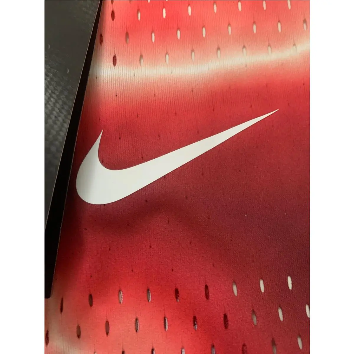 Nike clothing - Multicolor (UPC: 0193656433497) 3