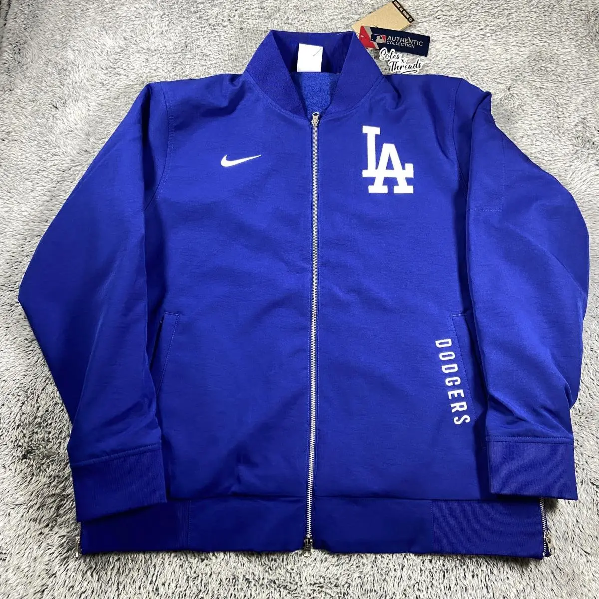Los Angeles Dodgers Size XL Men Collection Dugout Bomber Jacket by Nike
