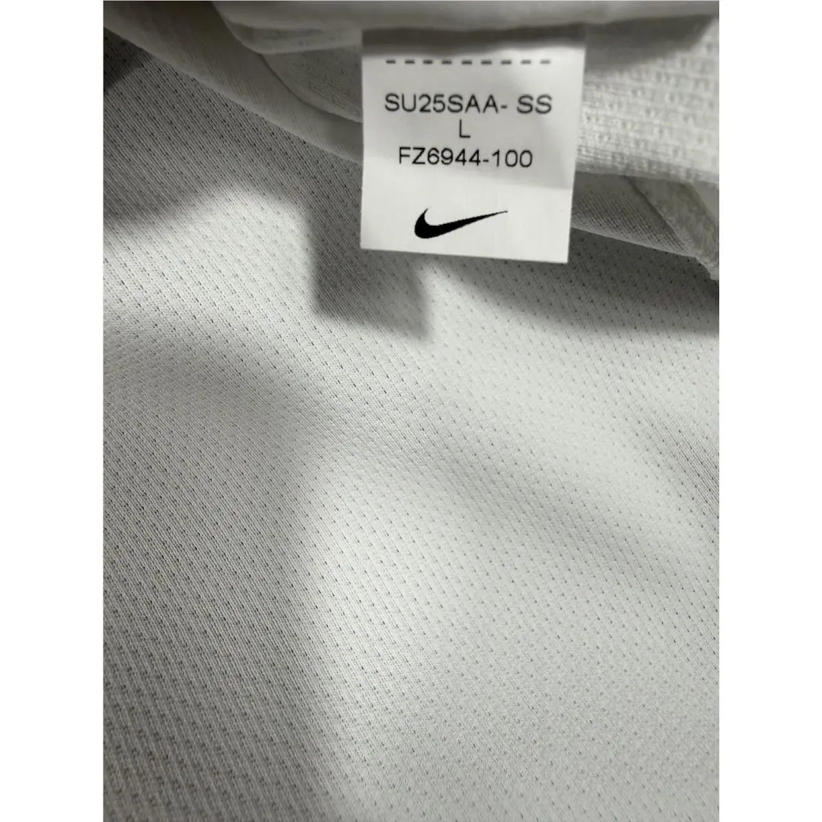 Nike clothing - Nike Dri-Fit - White (UPC: 0197862537666) 5