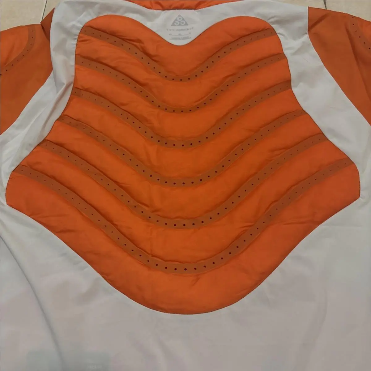 Nike clothing - Orange (UPC: 0198488839547) 11