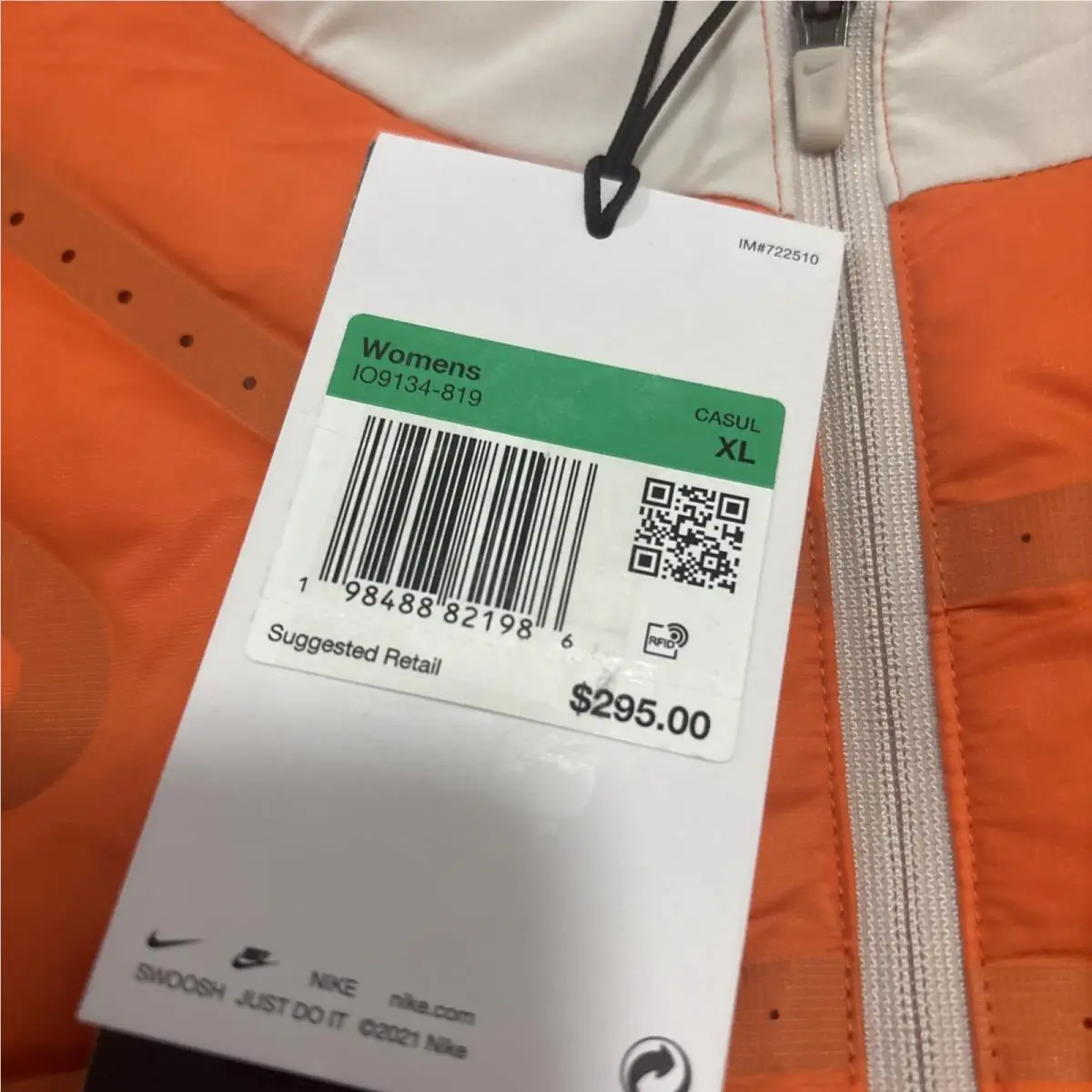 Nike clothing - Orange (UPC: 0198488839547) 3