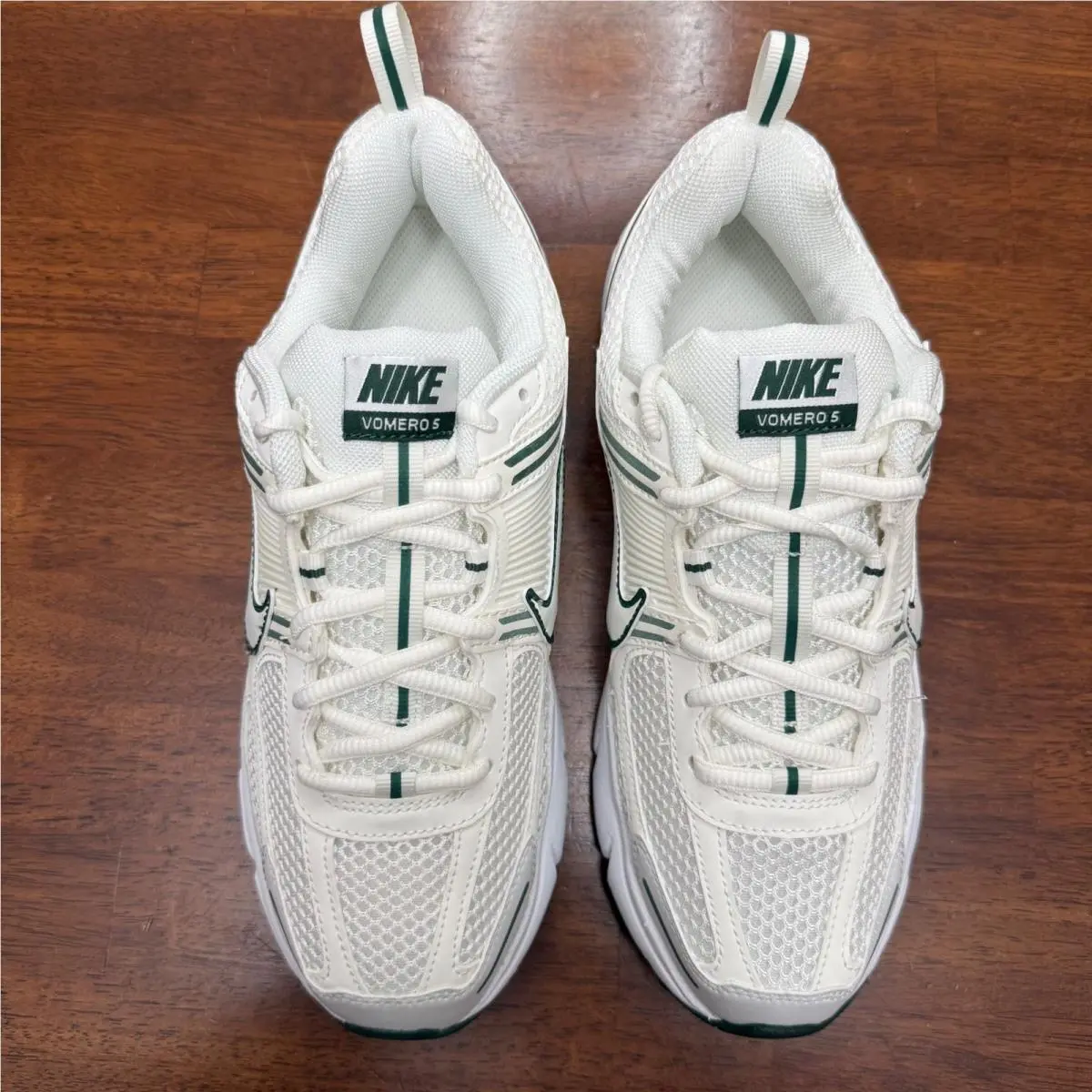 Nike shoes - Nike Vomero 5 - Vomero - White 3